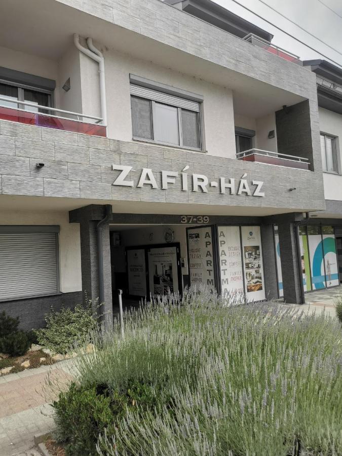 Szabo Lux Apartman Sárvár Zewnętrze zdjęcie
