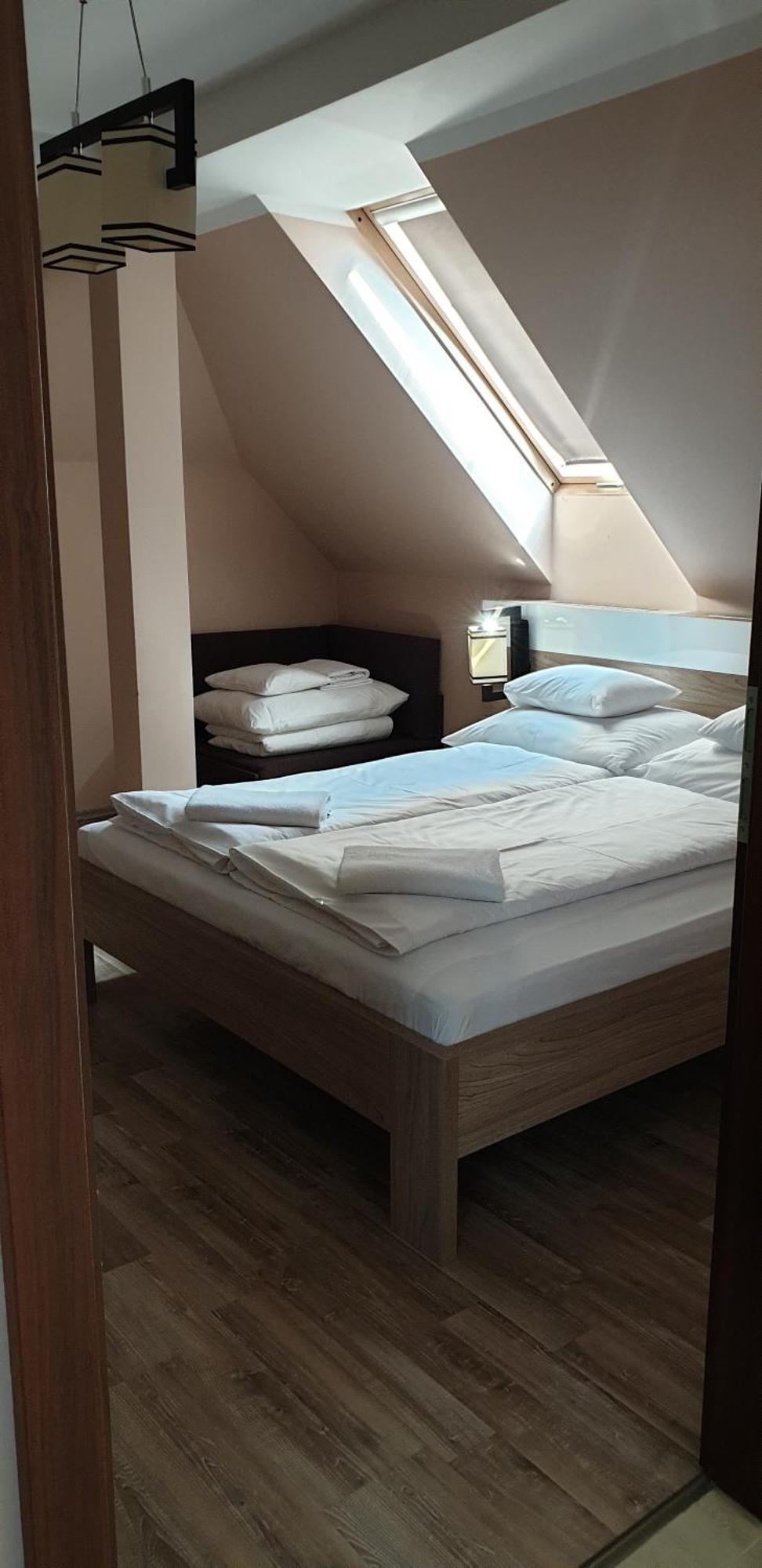 Szabo Lux Apartman Sárvár Zewnętrze zdjęcie